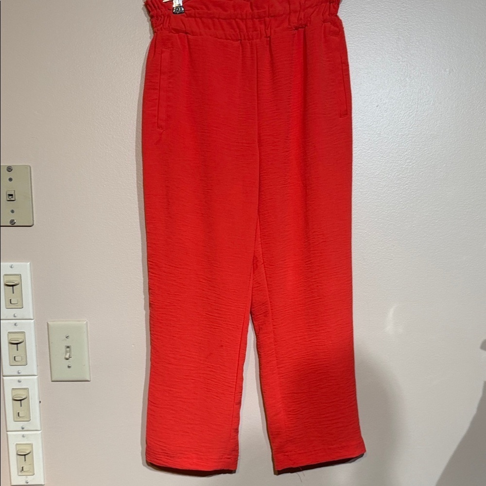 Vibrant Red Women's Casual Pants